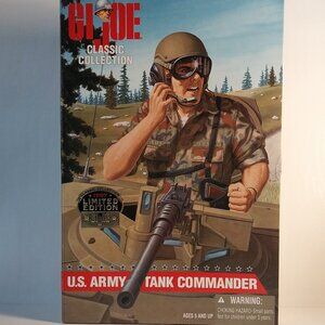 GI JOE CLASSIC COLLECTION U.S. ARMY TANK COMMANDER  *LIMITED EDITION 1997*  NIB